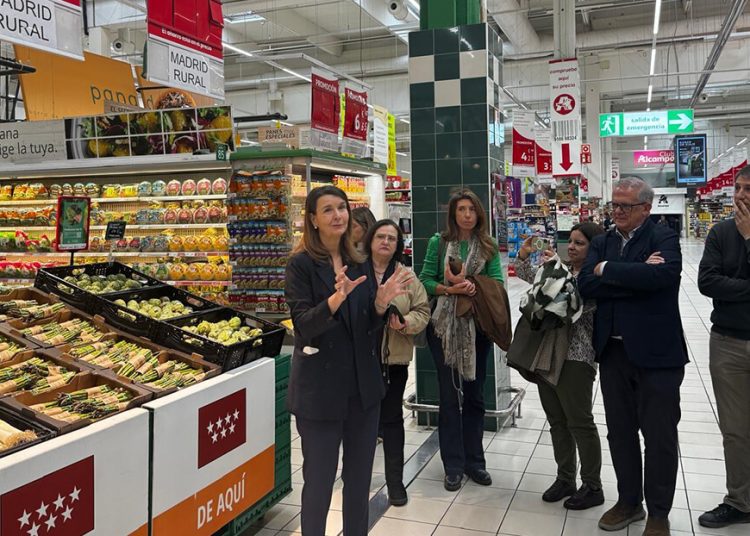 Alcampo incorpora un sistema de trazabilidad digital que muestra el origen y recorrido de productos frescos. Fuente: Alcampo.