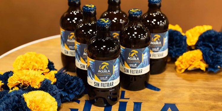 Heineken España crea una edición limitada de El Águila elaborada con agua de Madrid. Fuente: Heineken España.