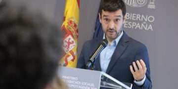 Pablo Bustinduy Amador, ministro de Derechos Sociales, Consumo y Agenda 2030. Fuente: Ministerio de Derechos Sociales, Consumo y Agenda 2030