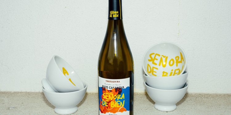 Pazo Casanova presenta un nuevo vino blanco elaborado con uva Treixadura. Fuente: Corporación Hijos de Rivera.