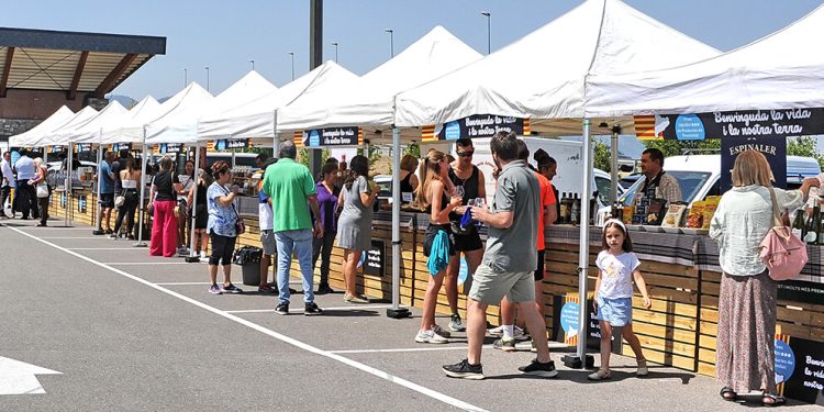Caprabo inicia la temporada de Ferias de Productos de Proximidad de 2026. Fuente: Caprabo.