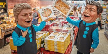Caprabo prevé aumentar un 8% las ventas de productos típicos de la campaña de San Juan. Fuente: Caprabo.