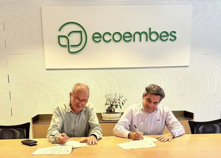 Ecoembes firma un acuerdo de colaboración con el Gremi de Recuperació de Catalunya. Fuente: Ecoembes.