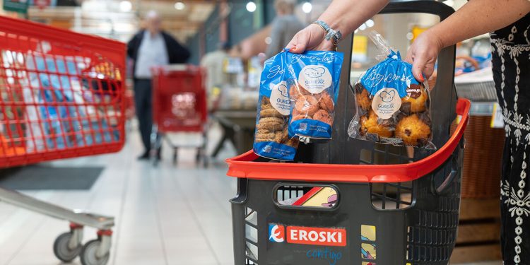 Eroski pondrá a la venta productos Gureak Labea elaborados por personas con diversidad funcional. Fuente: Eroski.