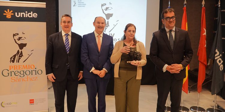 Unide entrega el XLIV Premio Gregorio Sánchez. Fuente: Unide.