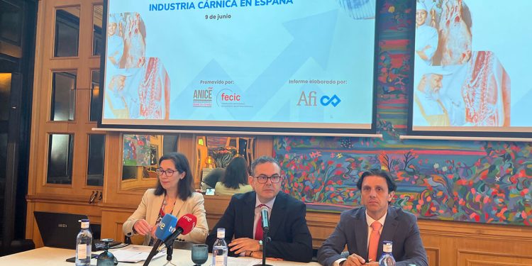 Presentación del informe de Anice, FECIC y AFI. Fuente: Financial Food