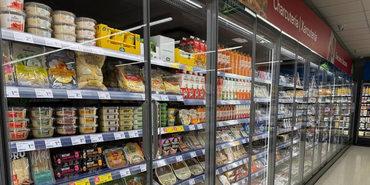 Charter abre un nuevo supermercado en Alzira equipado con refrigeración de alta eficiencia. Fuente: Epta Iberia