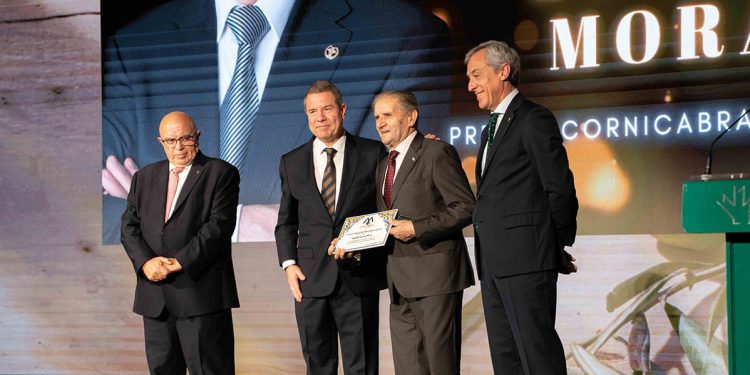 Andrés Gómez Mora durante el 25 aniversario de la DOP Montes de Toledo. Fuente: DOP Montes de Toledo.
