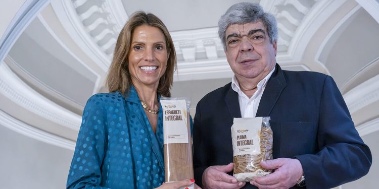 Dia incorpora el sello de la SENC a sus pastas integrales de marca propia. Fuente: Dia.