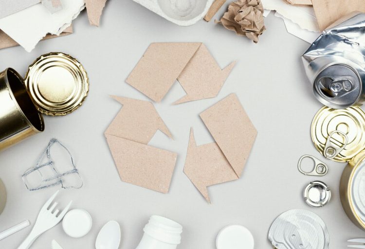 El consumidor demanda envases que protejan mejor los alimentos y faciliten el reciclaje. Fuente: AINIA.