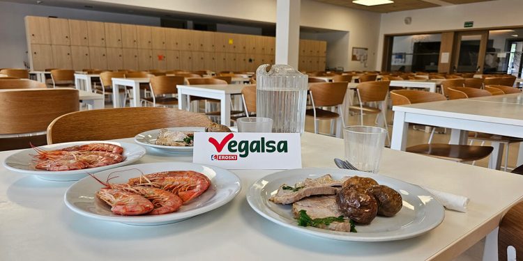 Vegalsa-Eroski mantiene su compromiso con Cocinas Económicas de Oviedo y Gijón. Fuente: Vegalsa-Eroski.