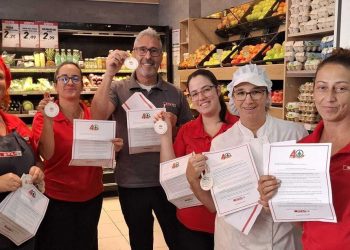 Reconocimiento a la plantilla, 40 aniversario Spar Gran Canaria. Fuente: Spar Gran Canaria.
